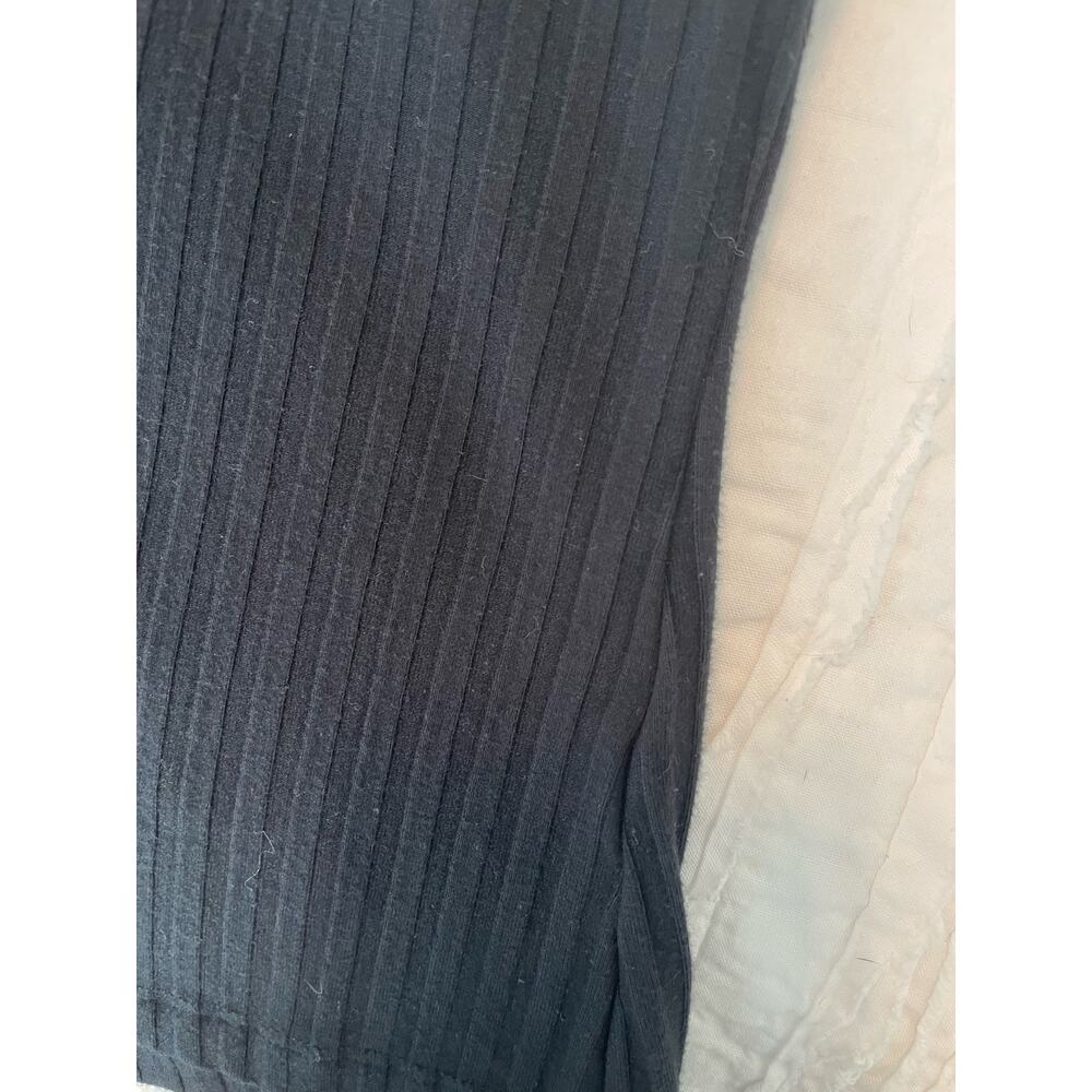 Anthropologie black knit ribbed  halter top Medium - Picture 4 of 9